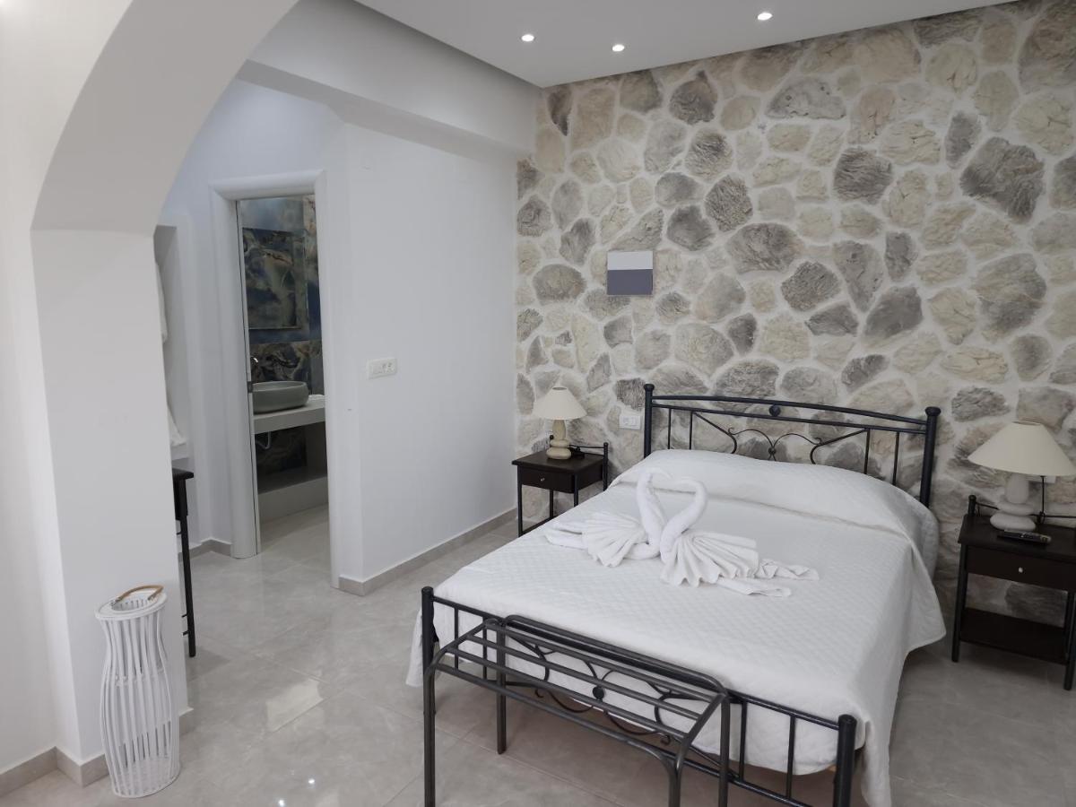 Hotel apartamentowy Stavros Karterados (Santorini)